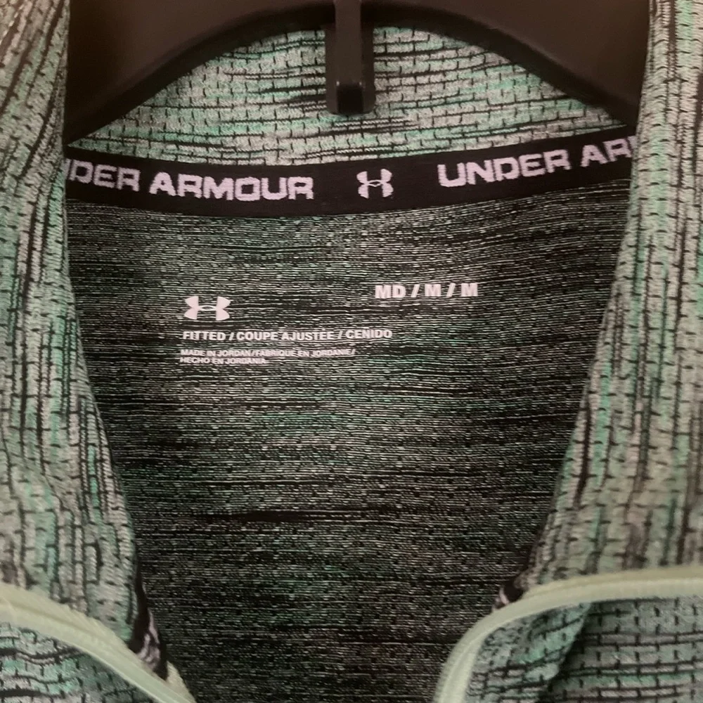 UNDER Armour Men’s Medium Heat Gear Dri Fit Green 1/4 Zip Pullover - Picture 4 of 8